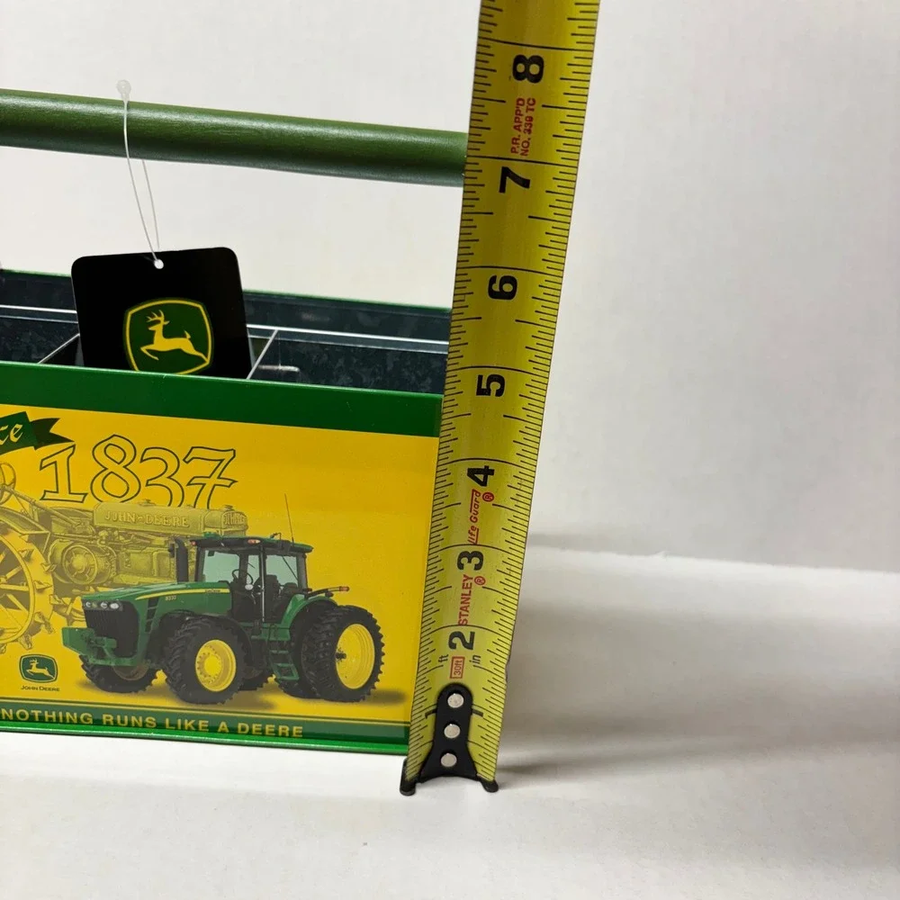 New John Deere Utensil Caddy Salt and Pepper Shaker Set Green Yellow Metal‎